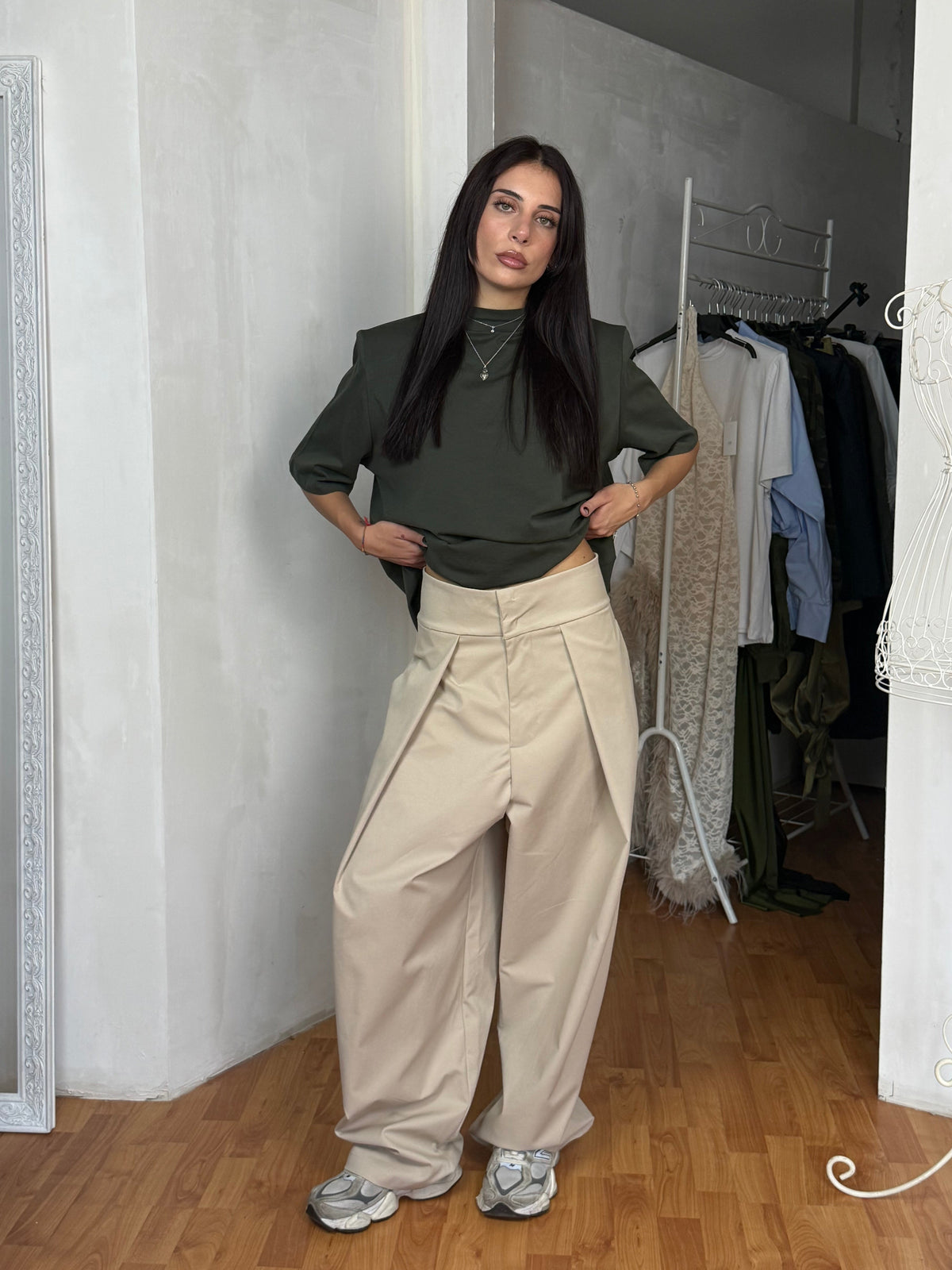 PLEATED BALLOON PANTS