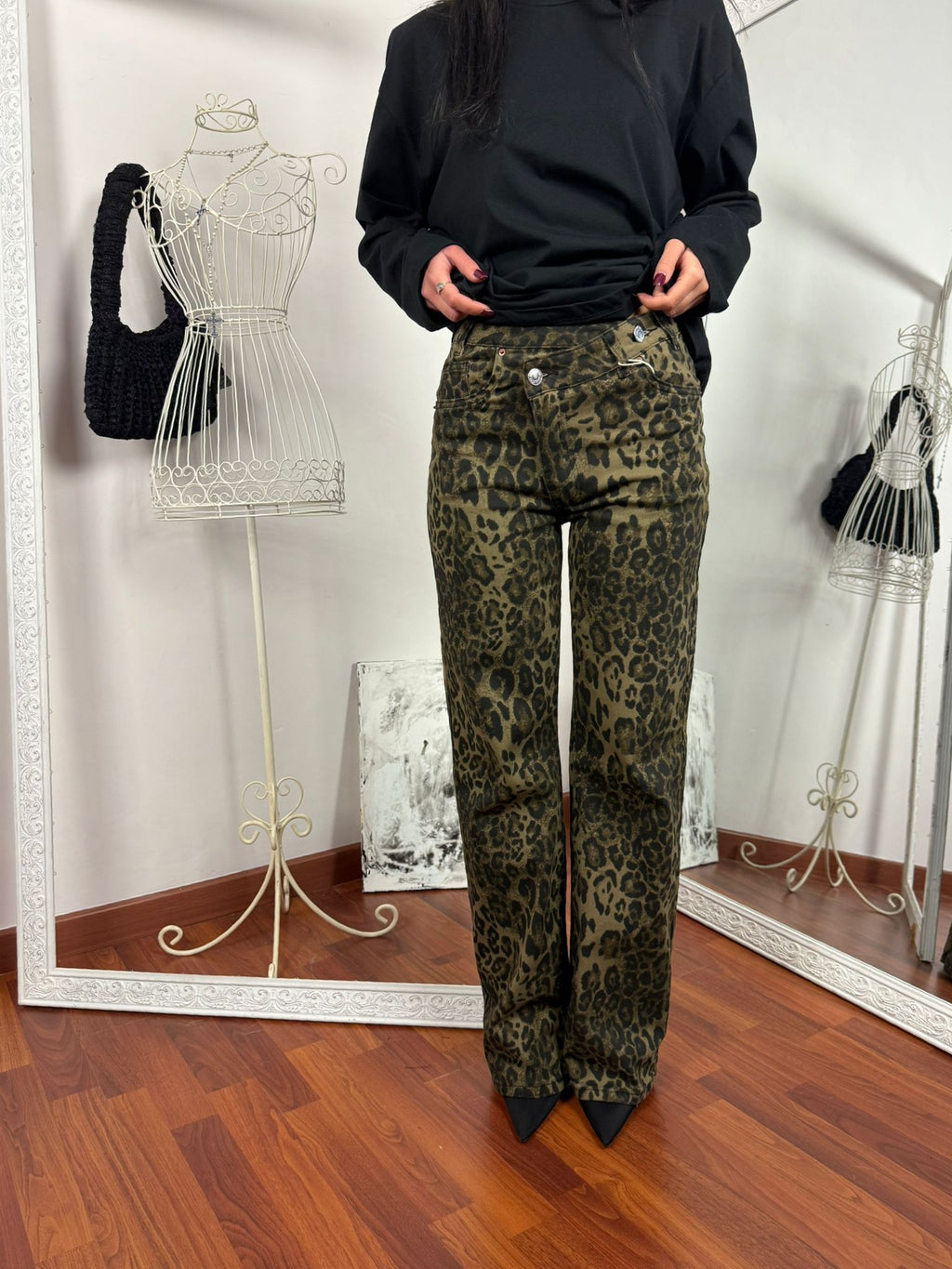 Wild Touch Jeans